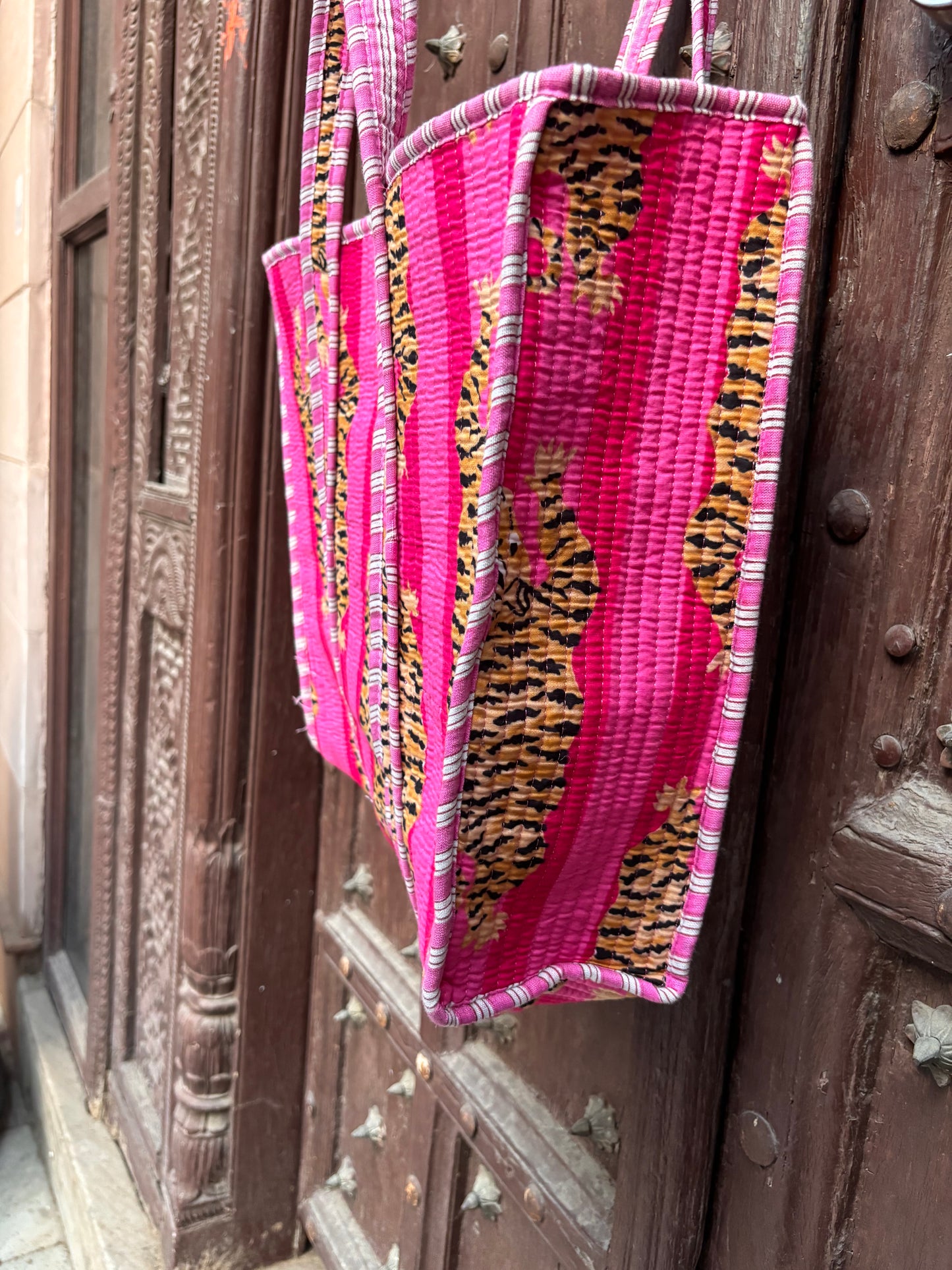 Stripes Tiger printed tote bag